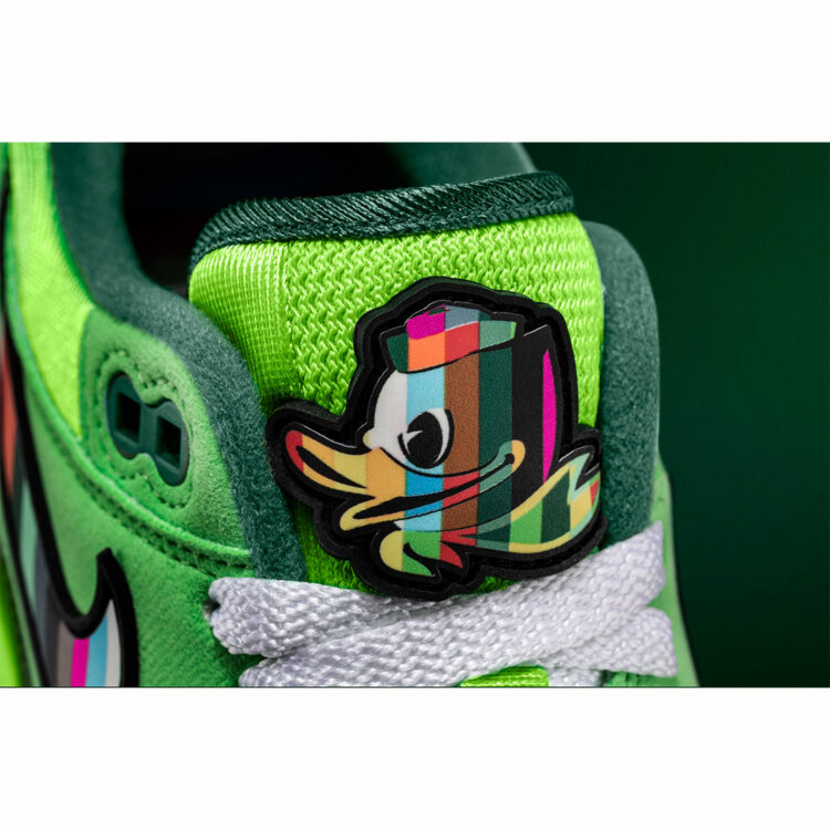 Oregon-NFT-Nike-Air-Max-1-02-750x750.jpg