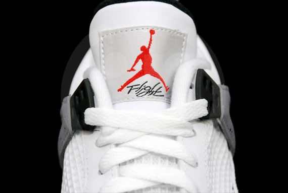 air-jordan-iv-white-cement-2012-retro-04.jpg