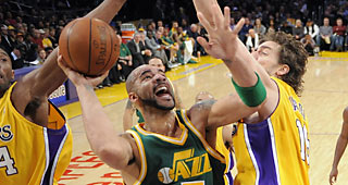 Boozer_Carlos_uta_091209.jpg