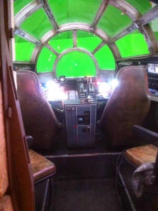 Episode_VII_Interior_Falcon_3.jpg