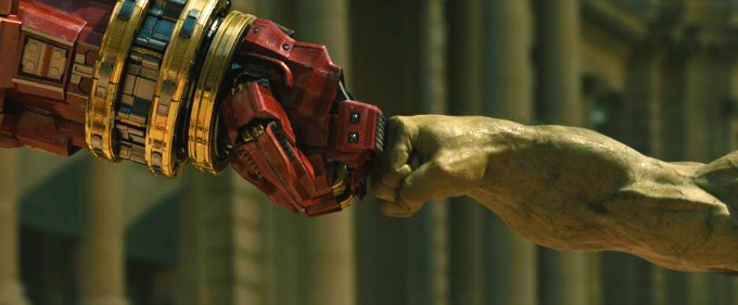 Iron-Man-and-Hulk-Pound-Fists.jpg