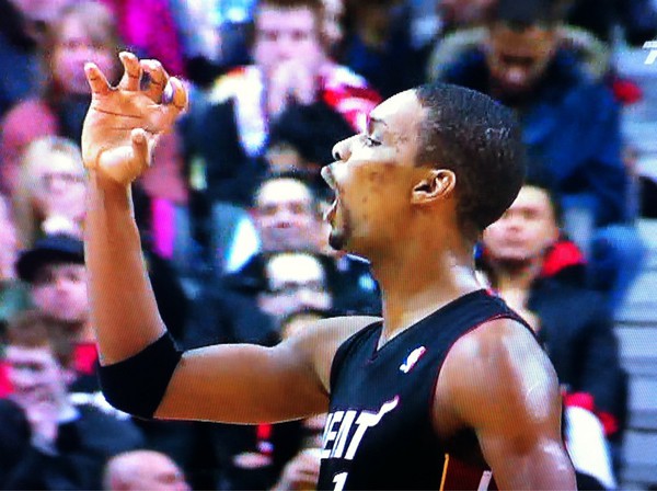 Chris-Bosh-stops-for-a-moment-to-take-it-all-in.jpg