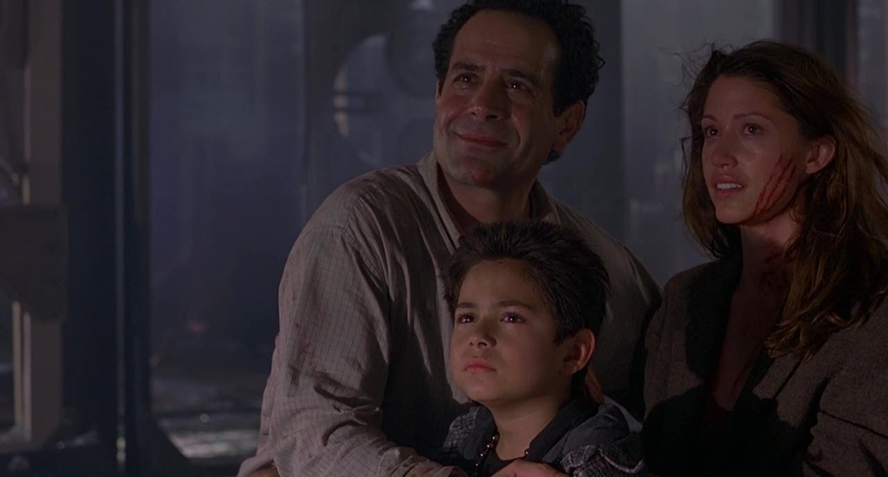 13-Ghosts-Screenshots-tony-shalhoub-2182792-1280-688.jpg