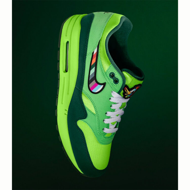 Oregon-NFT-Nike-Air-Max-1-01-750x750.jpg