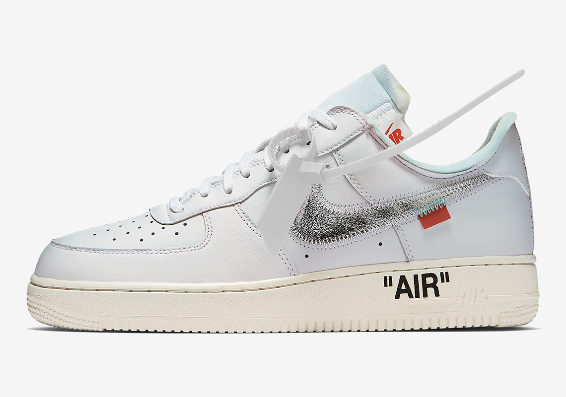 off-white-nike-air-force-1-complex-con-exclusive-5.jpg