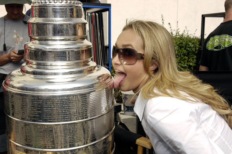 hayden-panettiere-stanley-cup-01.jpg