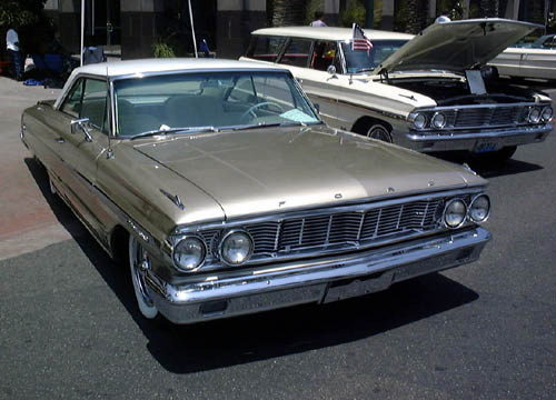 1964_Ford_Galaxies.jpg