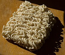 220px-Instantnoodles.jpg