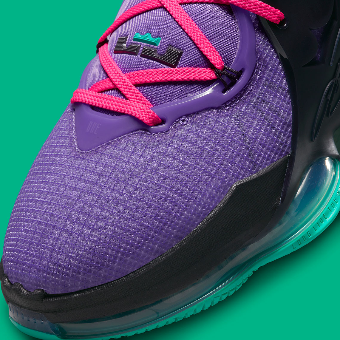 nike-lebron-19-purple-teal-dc9340-500-3.jpg