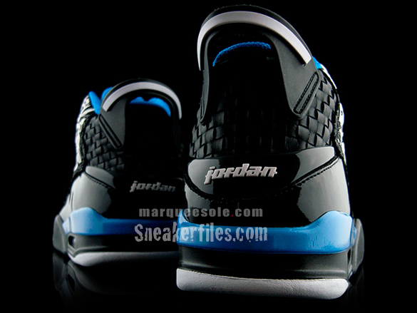 air-jordan-dub-zero-blacklaser-blue-3.jpg