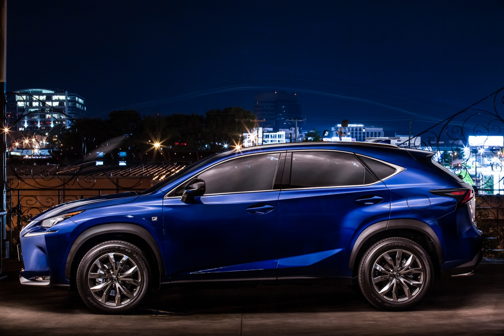 lexus-nx-review-2014_37.jpg