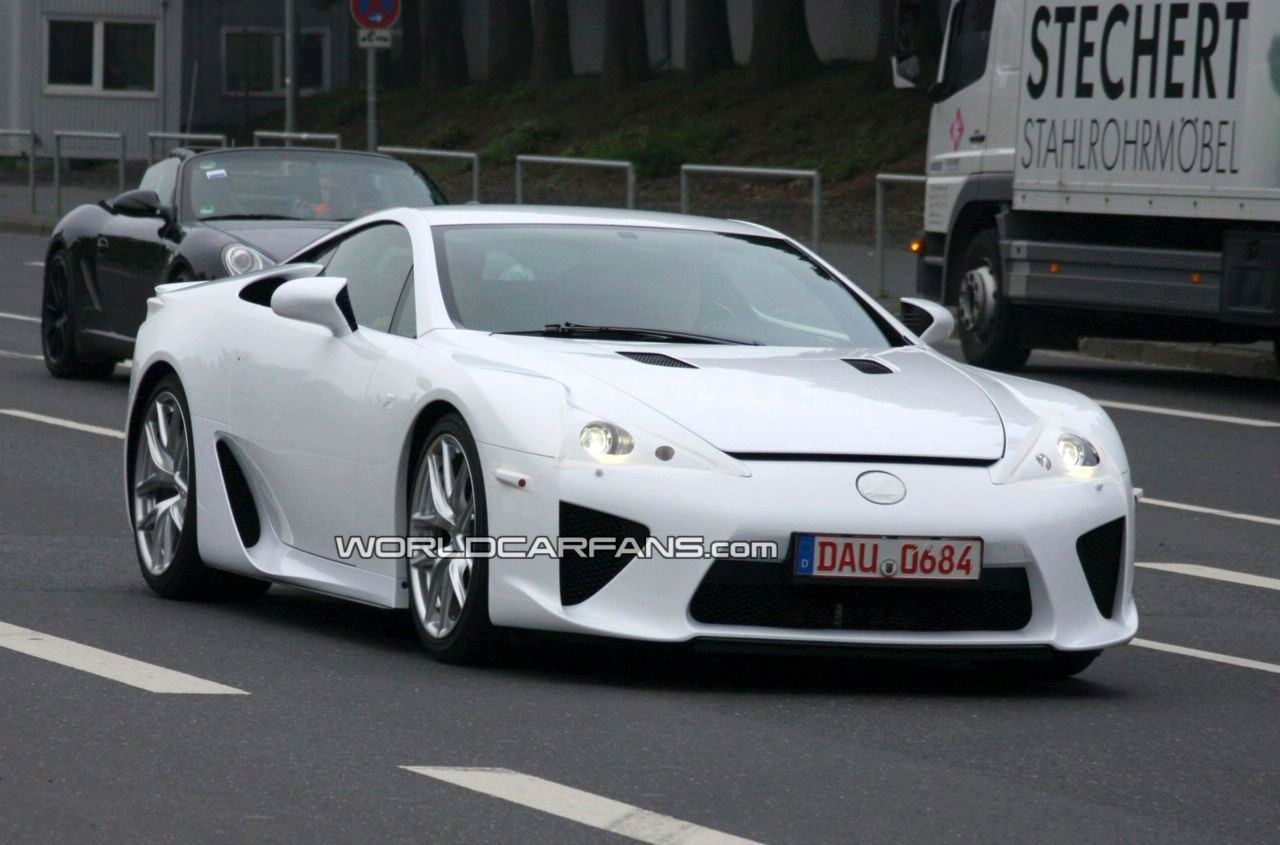 09-09-18-white-lexus-lfa-front.jpg