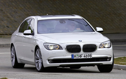 2010-bmw-760-1.jpg