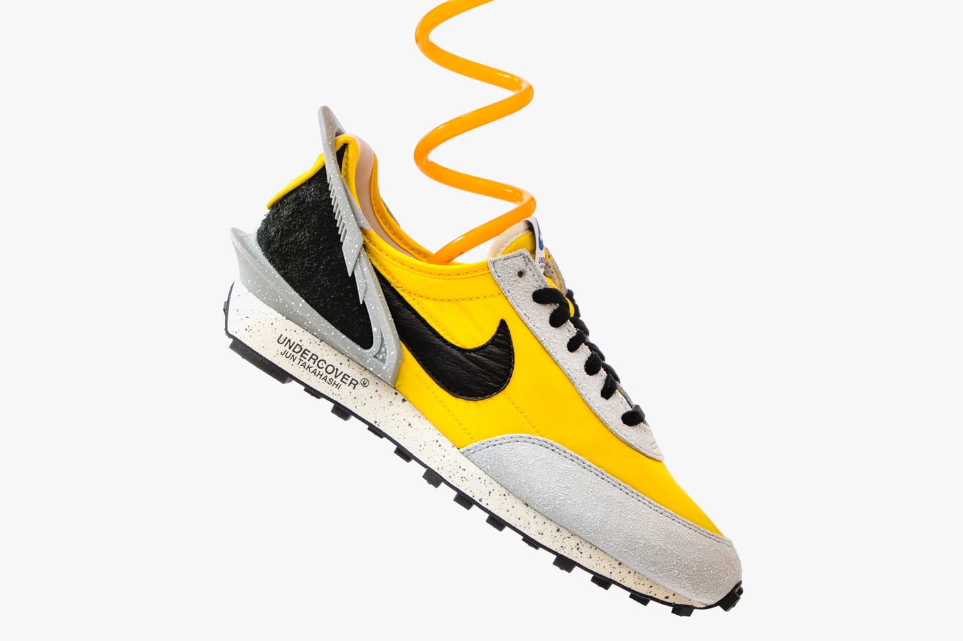 https%3A%2F%2Fhypebeast.com%2Fimage%2F2019%2F07%2Fundercover-nike-daybreak-sneaker-collaboration-closer-look-yellow-bright-citron-black-2.jpg