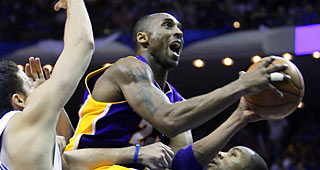 Bryant_Kobe_lal_090609b.jpg