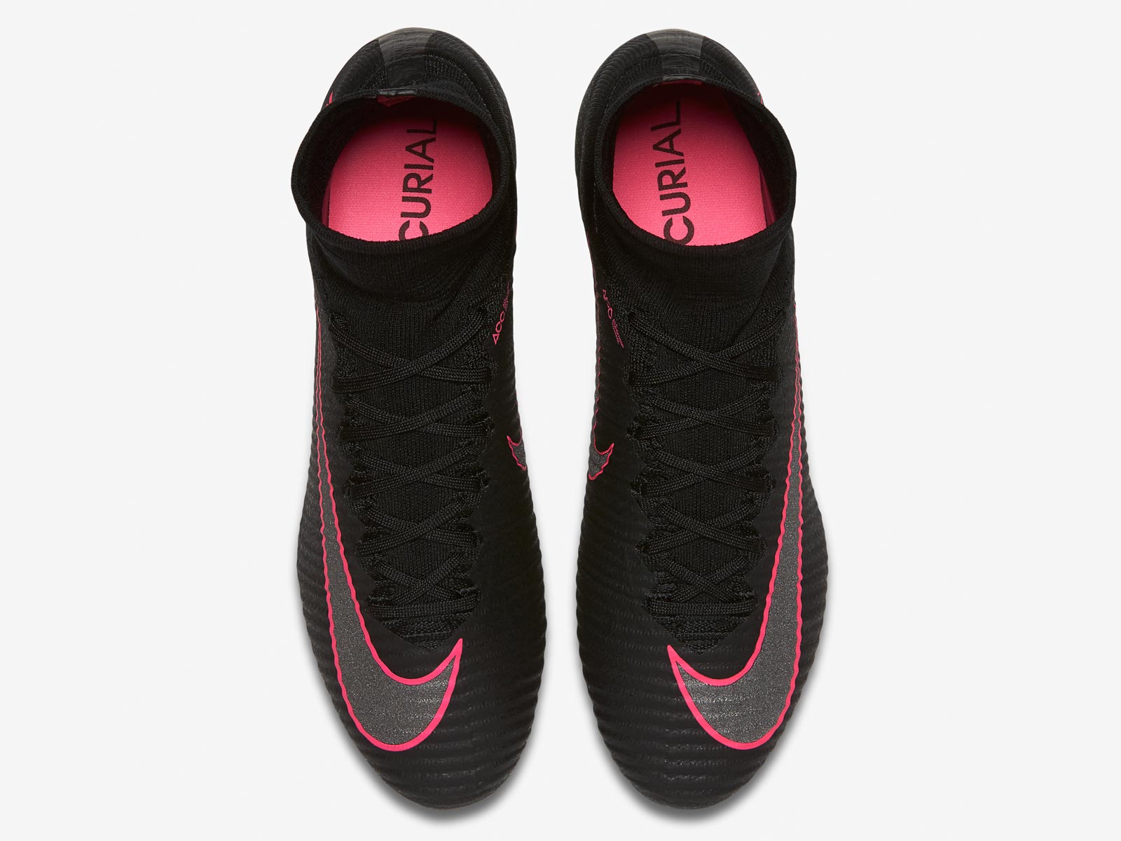 black-pink-nike-mercurial-superfly-v-pitch-dark-2016-boots-4.jpg