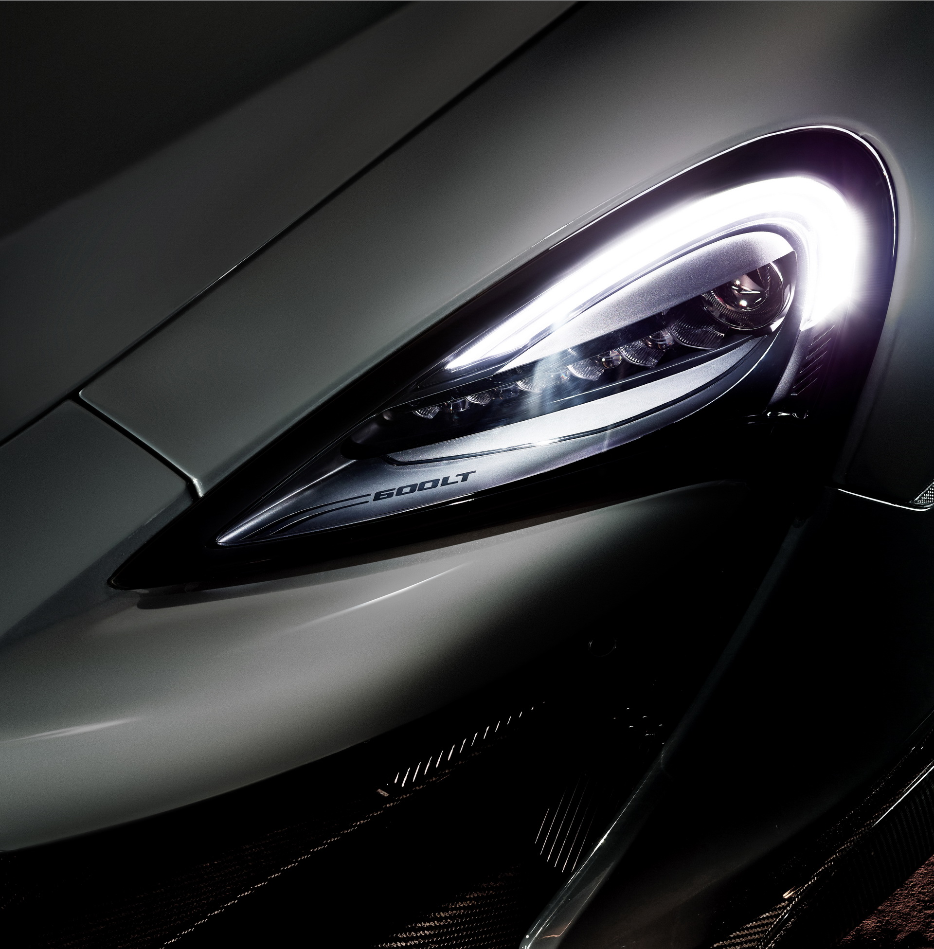 e3f08374-mclaren-600lt-unveiled-officially-4.jpg