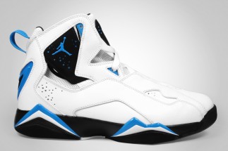 air-jordan-true-flight-white-blue-342964-142a.jpg