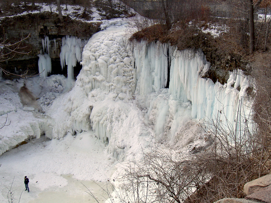 minnfalls0206l.jpg