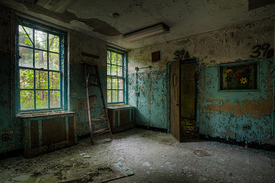abandoned-places-asylum-old-windows-waiting-room-gary-heller.jpg
