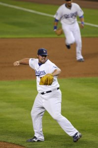 Jonathan-Broxton_11.jpg