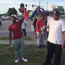 ill.Gates - If Bloods and Crips can UNITE then we can too. How can we have  constructive conversation with those still in opposition? What strategies  can we use to come together? #BlackLivesMatter |