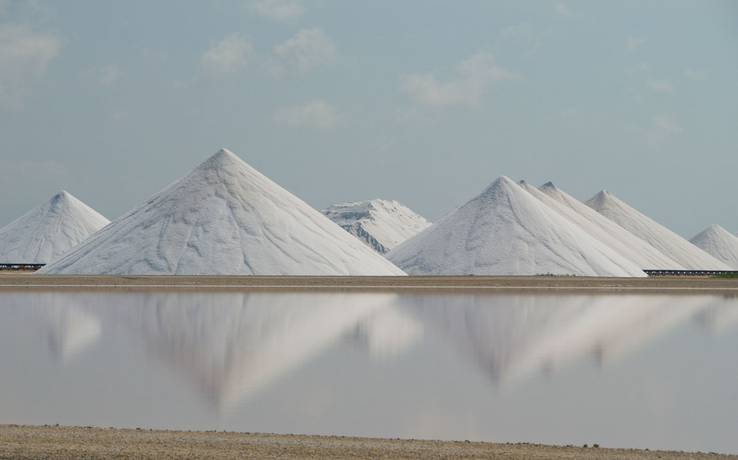 SaltPiles-2.jpg