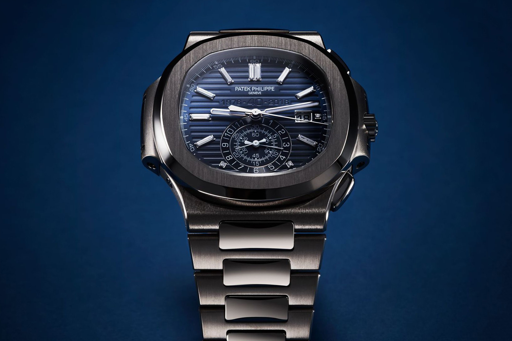 patek-philippe-celebrates-the-40th-anniversary-of-the-nautilus-2.jpg