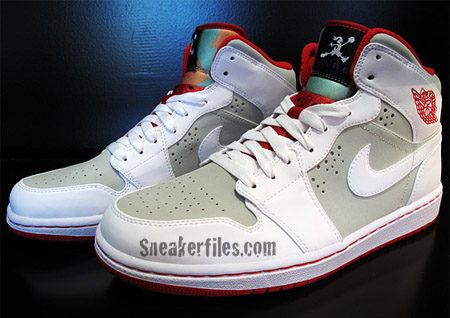 air-jordan-i-1-retro-hare-detailed-look-1.jpg