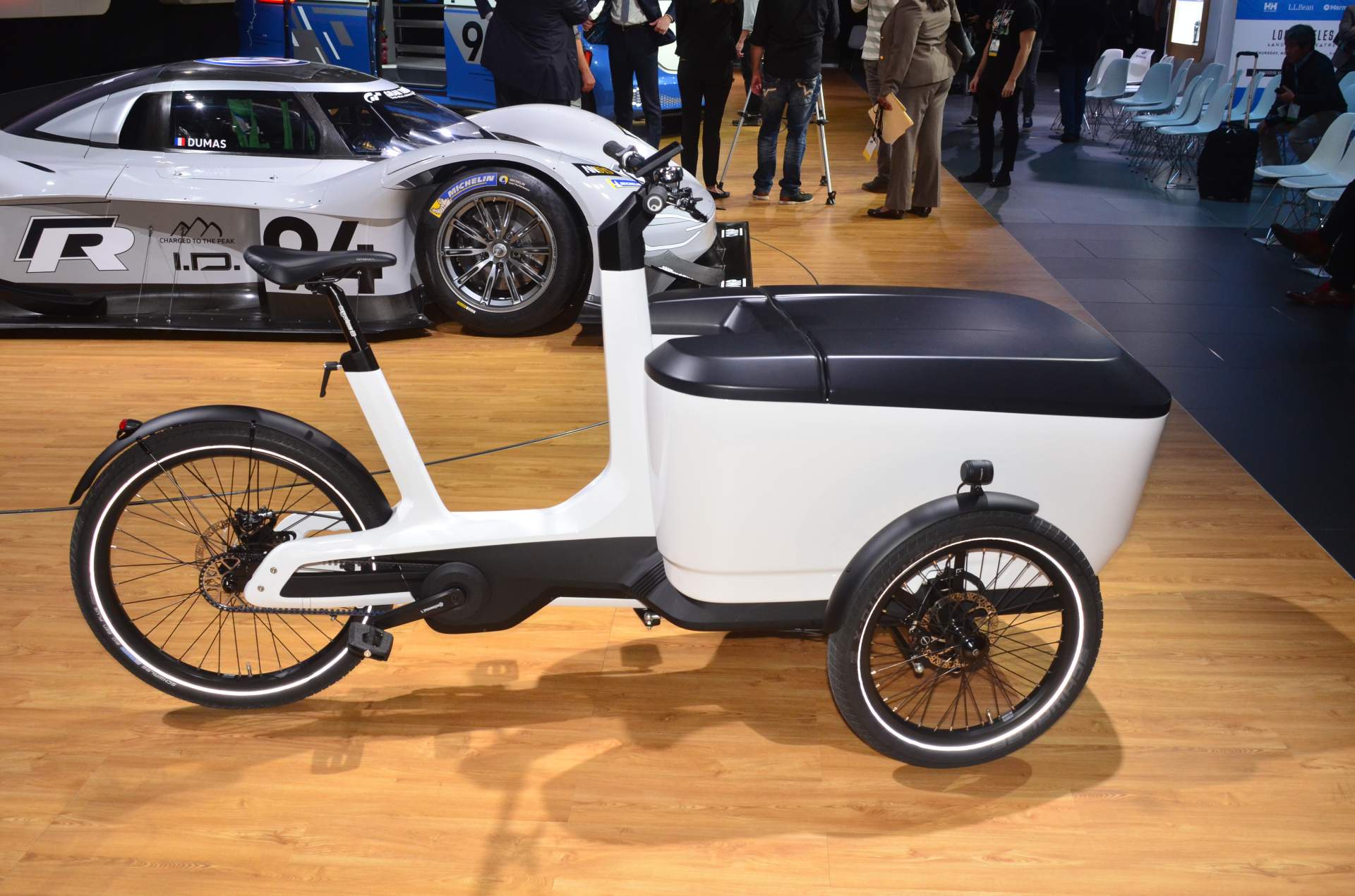 442c0d24-vw-cargo-e-bike-10.jpg