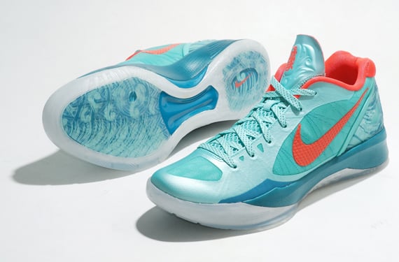 Nike-Zoom-Hyperdunk-2011-Low-Son-of-Dragon-Pack-Another-Look-4.jpeg