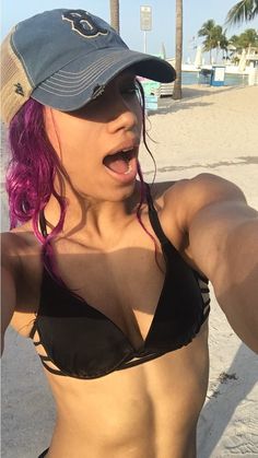 87f46d60dbcd32400c0dad74f0379f8e--bikini-sasha-bank.jpg