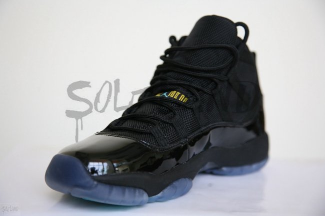 air_jordan_xi(11)_retro_black_gamma_blue_varsity_maize-7med.jpg