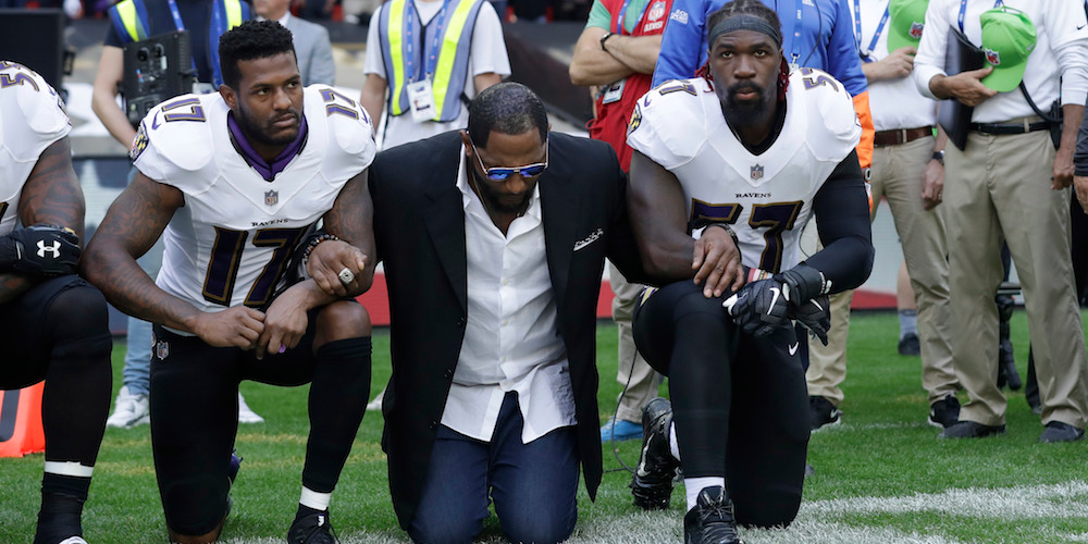 petition-to-remove-ray-lewis-statue-gets-50000-signatures-after-he-knelt-for-the-national-anthem.jpg