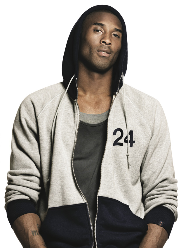 nike-sportswear-aw77-hoodie-style-photo-shoot-2.jpg