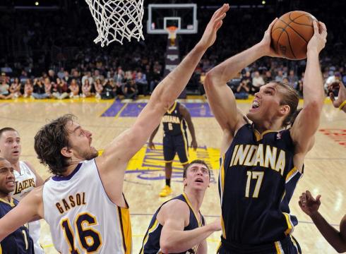 Roundup-Pacers-beat-Lakers-PHSGF49-x-large.jpg