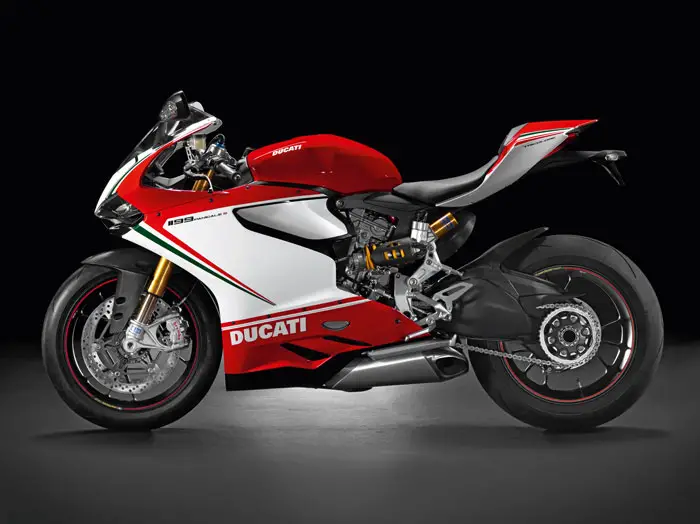 2012-Ducati-1199PanigaleSTricolore1-small.jpg