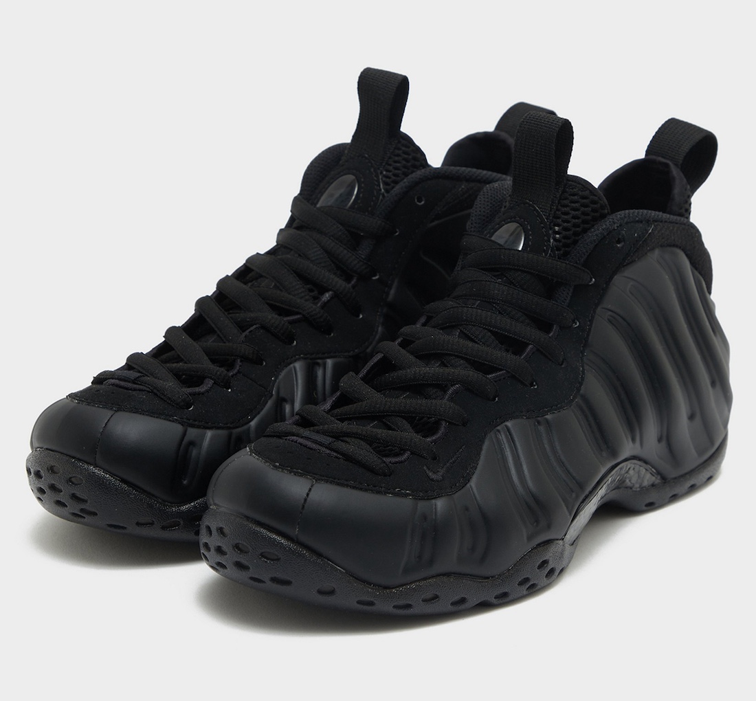 Nike-Air-Foamposite-One-Black-Anthracite-1.jpeg