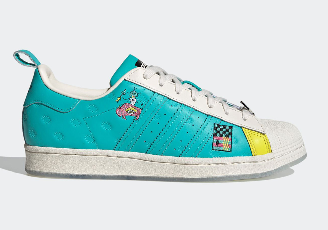 arizona-iced-tea-adidas-superstar-womens-GZ2861-1.jpg