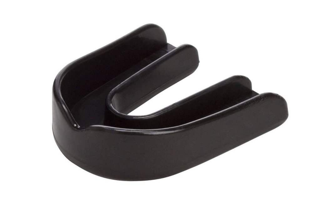 everlast-single-mouthguard-black-1450406150-0142672-1.jpg