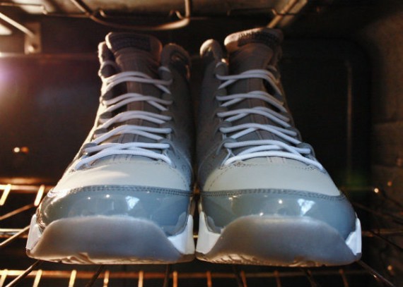 air-jordan-ix-cool-grey-white-03-570x407.jpg