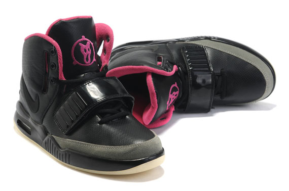 air-yeezy-2-fakes-06.jpg