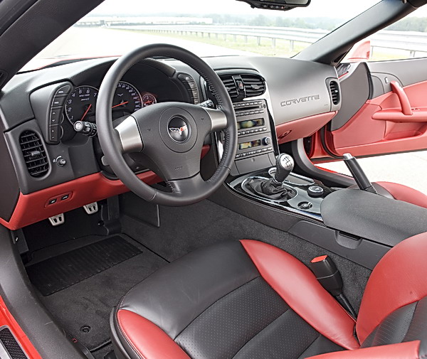 2009_chevrolet_corvette_zr1_interior1.jpg