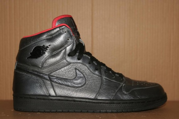 air-jordan-1-pewter-sample-01-570x380.jpg