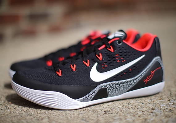 kobe-ix-em-laser-crimson.jpg