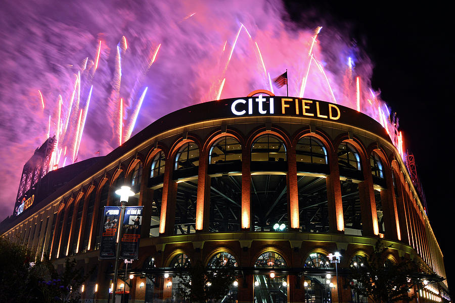 fireworks-night-at-citifield-james-kirkikis.jpg