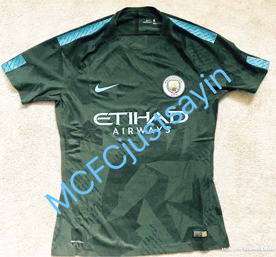 manchester-city-17-18-third-kit-2.jpg