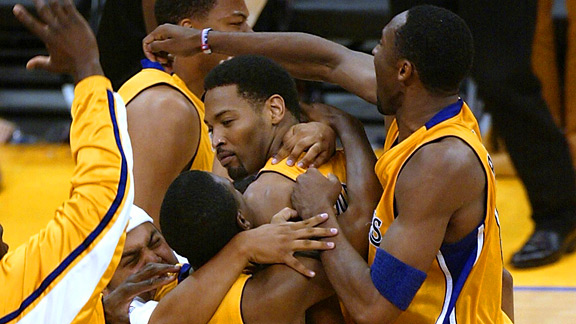 nba_lakers_kings_2002_576.jpg