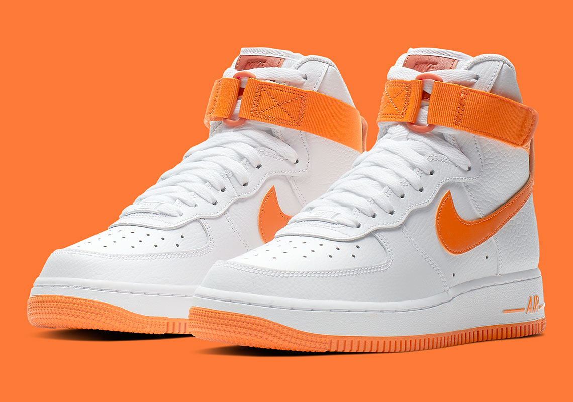 nike-air-force-1-high-334031_109-2.jpg