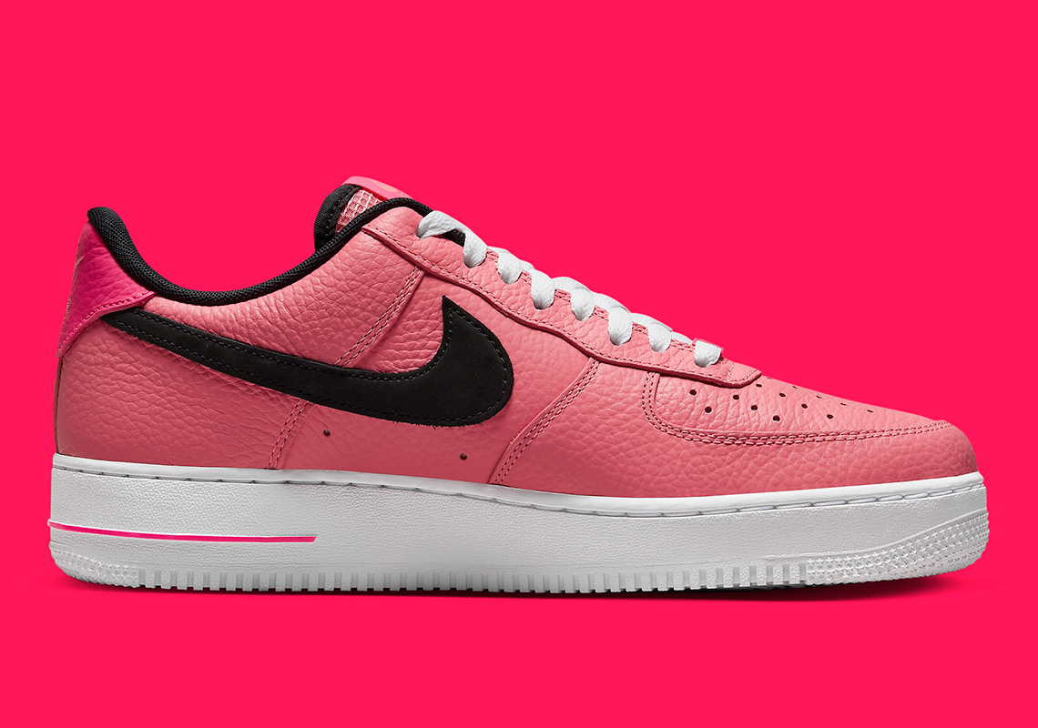 nike-air-force-1-low-pink-tumbled-leather-DZ4861-600-4.jpg